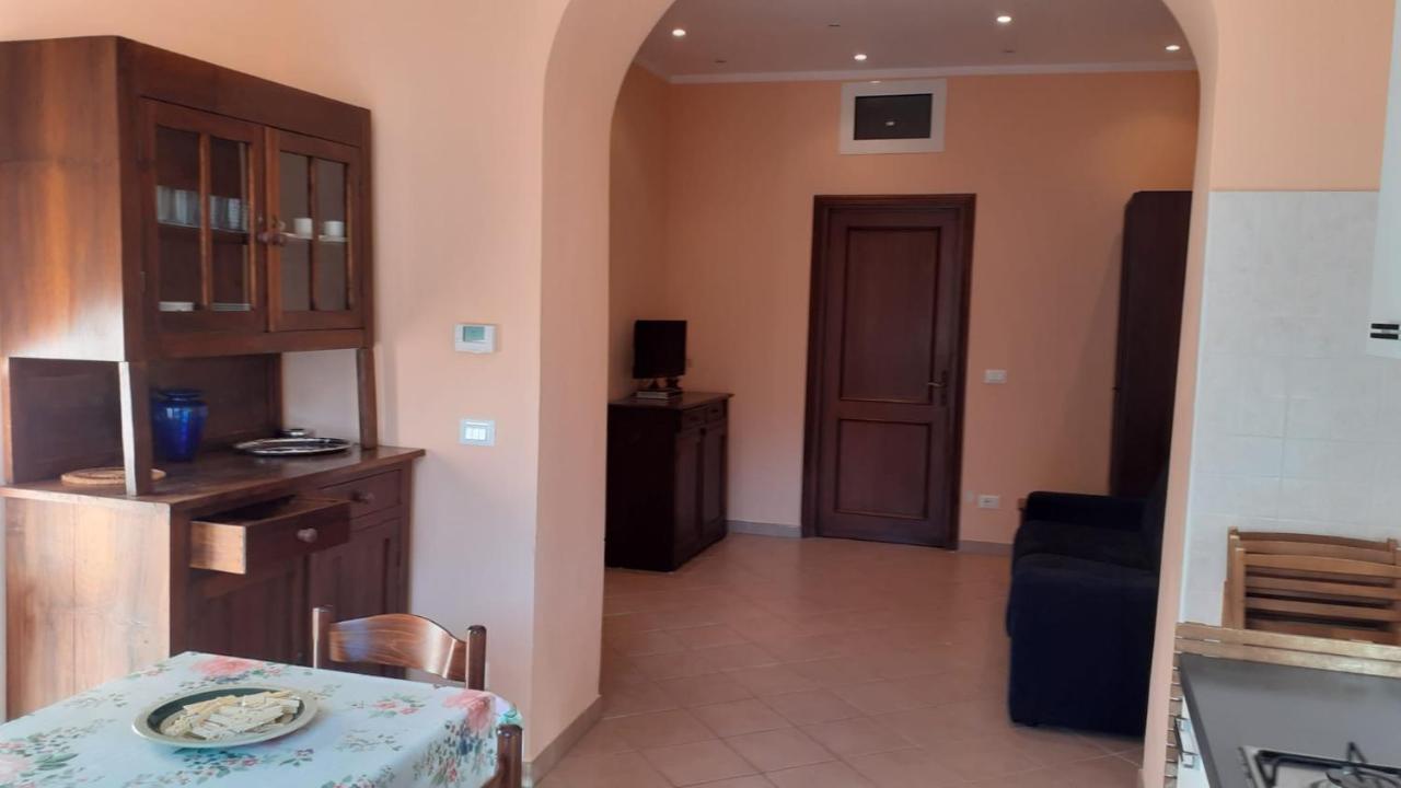 I Cognati Apartment Montalto Ligure Luaran gambar